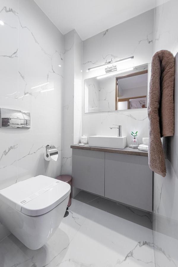 Psyche & Eros Mythical Suites Athens Exterior photo